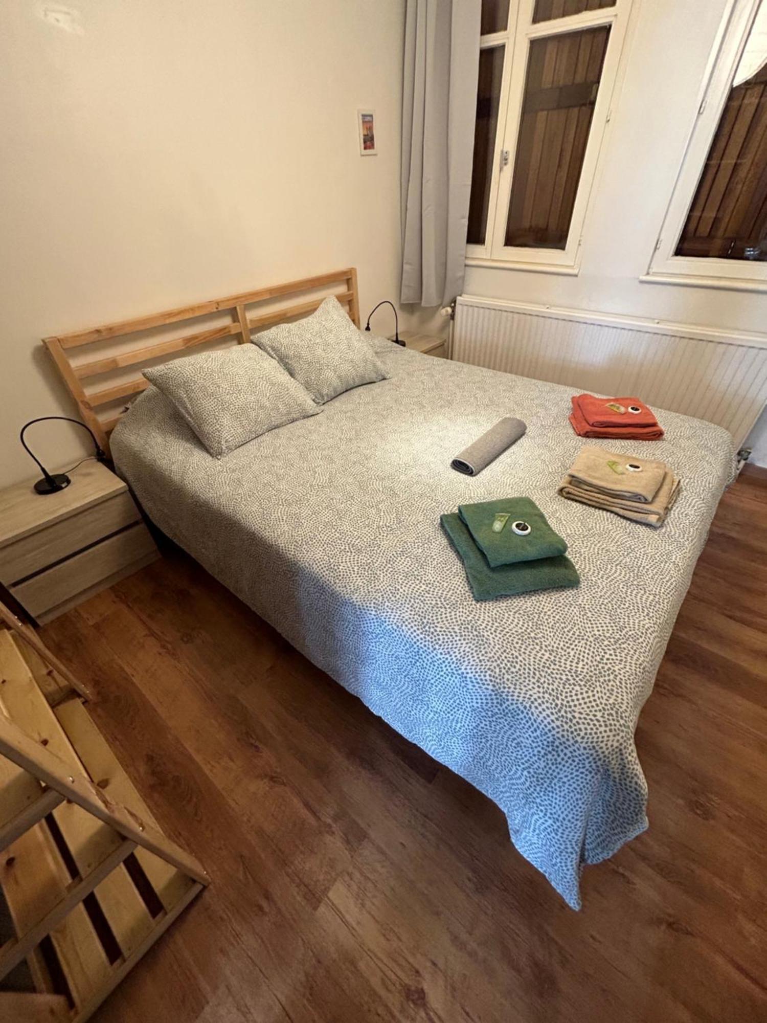 Au Beffroi Apartment Thuin ภายนอก รูปภาพ